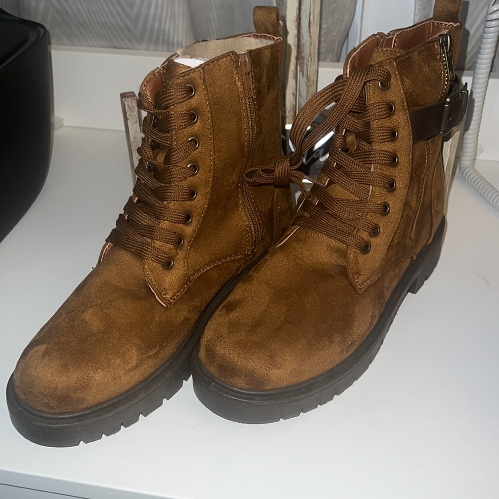 Deep Carmel Faux suede combat boot 
BNWOB